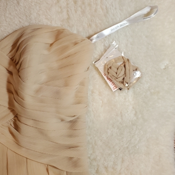 David's bridal NWT strapless crinkle chiffon mini dress. Womens Size 8. NWT! - Picture 5 of 13